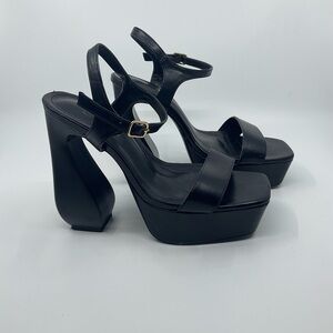 Shein 2010s Sculpted Heel Chunky Platform Sandals Heels